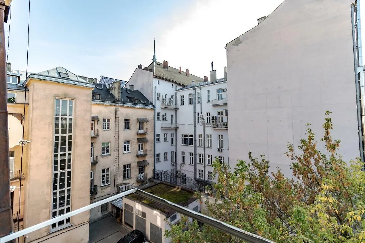 Apartment Inshiapartments On Liberty Avenue 2 Lviv Ukraine